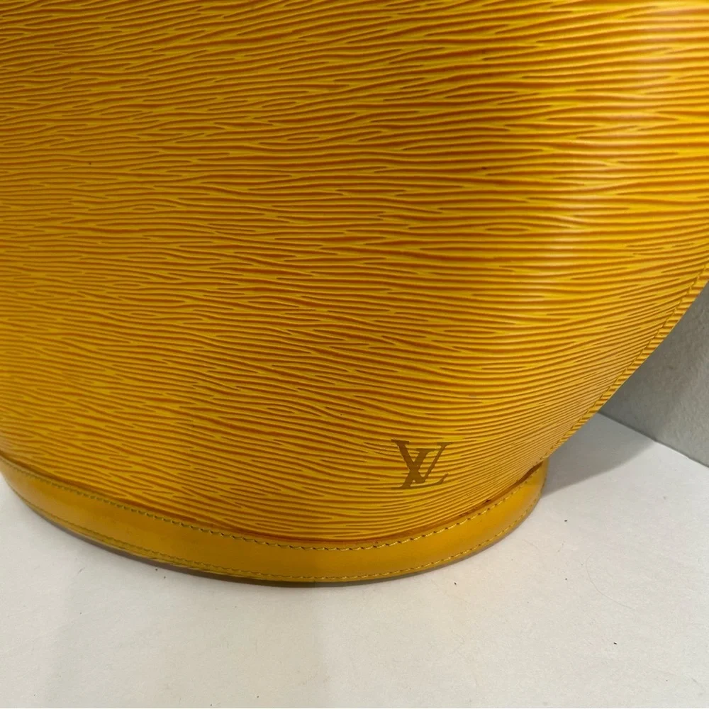 100% AUTHENTIC LOUIS VUITTON Saint Jacques GM - Picture 2 of 15